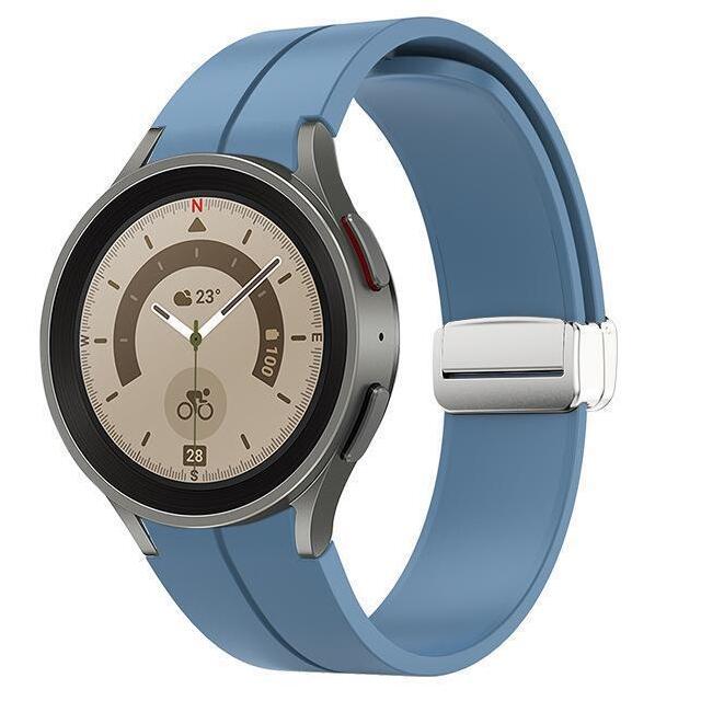 silikonovij-reminecz-cls-dlya-samsung-galaxy-watch-4-5-svitlo-sinij-20mm-1